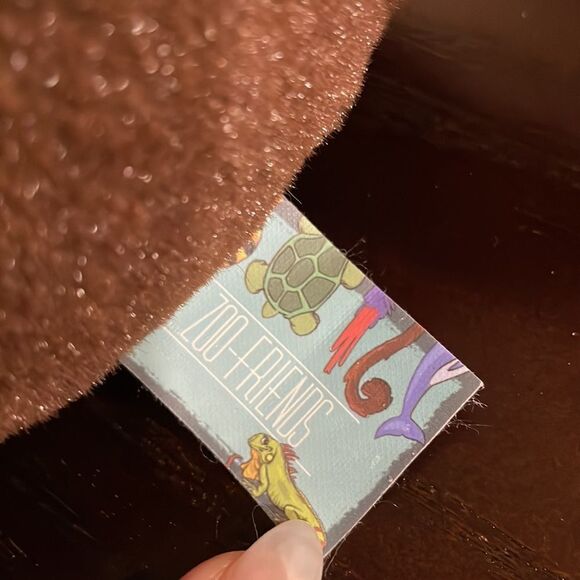 Zoo-Friends Brown & White Coatimundi Plush Toy Stuffed Animal Excellent Conditio - Picture 7 of 7